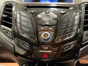 Ford Fiesta 1.0T EcoBoost Zetec Powershift Euro 6 3dr
