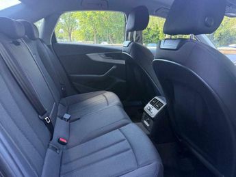 Audi A4 2.0 TDI 30 Technik S Tronic Euro 6 (s/s) 4dr