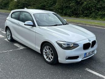 BMW 1 SERIES 1.6 116i SE Euro 6 (s/s) 3dr
