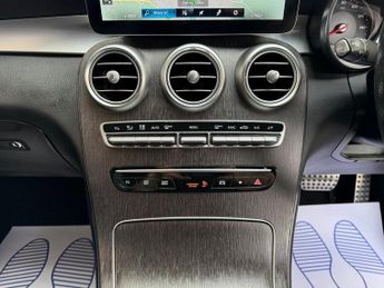 Mercedes GLC Class GLC 220 D 4MATIC AMG LINE