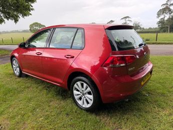 Volkswagen Golf SE TDI BLUEMOTION TECHNOLOGY