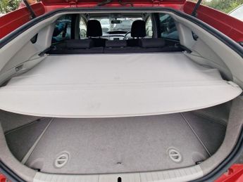 Toyota Prius 1.8 Hybrid VVT-h Active 5dr CVT