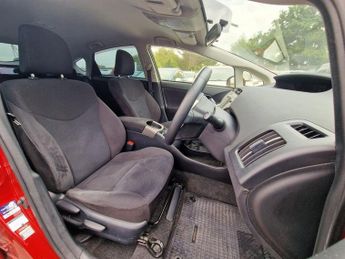 Toyota Prius 1.8 Hybrid VVT-h Active 5dr CVT