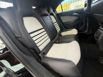 Mercedes-Benz A Class 1.6 A180 SE 7G-DCT Euro 6 (s/s) 5dr