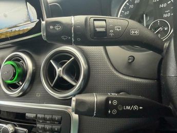 Mercedes-Benz A Class 1.6 A180 SE 7G-DCT Euro 6 (s/s) 5dr