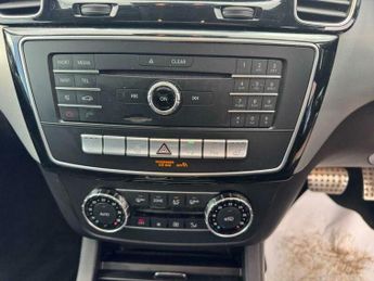 Mercedes-Benz C Class 3.0 GLE350d V6 AMG Line (Premium) G-Tronic 4MATIC Euro 6 (s/s) 5