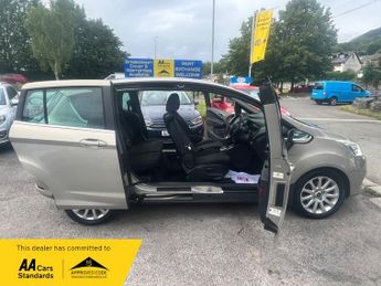 Ford B-Max TITANIUM