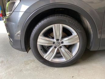 Volkswagen Tiguan 2.0 TDI Match SUV 5dr Diesel DSG Euro 6 (s/s) (150 ps)