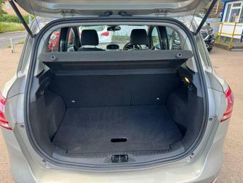 Ford B-Max 1.6 Zetec Powershift Euro 5 5dr