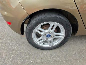Ford Fiesta 1.6 Zetec Powershift Euro 5 5dr