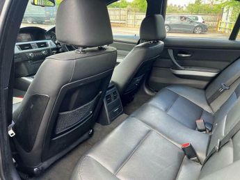BMW 3 SERIES 2.0 320d Edition M Sport Auto Euro 4 4dr