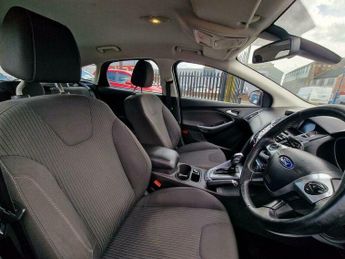 Ford Focus 1.6 Titanium Powershift Euro 5 5dr