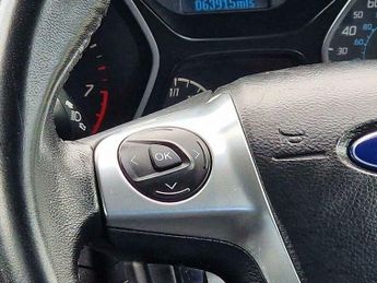 Ford Focus 1.6 Titanium Powershift Euro 5 5dr