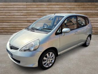 Honda Jazz 1.4 i-DSI SE Hatchback 5dr Petrol CVT-7 (139 g/km, 82 bhp)