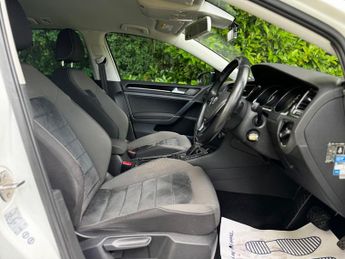 Volkswagen Golf 1.4 TSI BlueMotion Tech SE DSG Euro 5 (s/s) 5dr