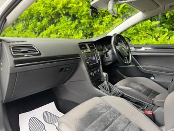 Volkswagen Golf 1.4 TSI BlueMotion Tech SE DSG Euro 5 (s/s) 5dr