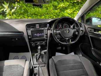 Volkswagen Golf 1.4 TSI BlueMotion Tech SE DSG Euro 5 (s/s) 5dr