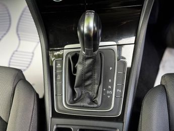 Volkswagen Golf 1.4 TSI BlueMotion Tech SE DSG Euro 5 (s/s) 5dr