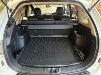 Mitsubishi Outlander 2.0h 12kWh GX4h CVT 4WD Euro 5 (s/s) 5dr