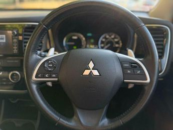 Mitsubishi Outlander 2.0h 12kWh GX4h CVT 4WD Euro 5 (s/s) 5dr