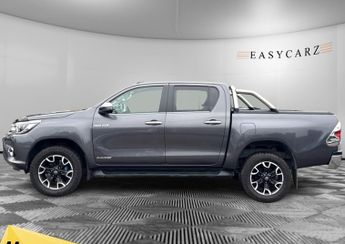 Toyota Hilux INVINCIBLE X 4WD D-4D DCB