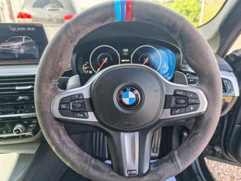 BMW 5 SERIES 530E M SPORT