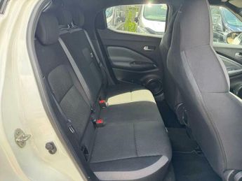 Nissan Juke 1.0 DIG-T N-Connecta DCT Auto Euro 6 (s/s) 5dr