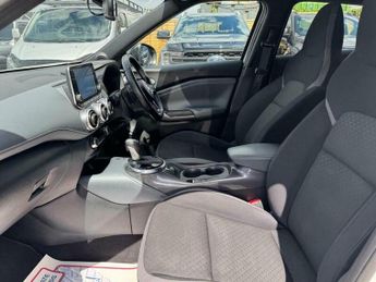 Nissan Juke 1.0 DIG-T N-Connecta DCT Auto Euro 6 (s/s) 5dr