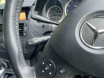 Mercedes-Benz C Class 1.8 C180K Sport Auto Euro 4 4dr