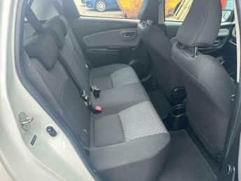 Toyota Yaris 1.33 Dual VVT-i Icon Euro 5 5dr Euro 5