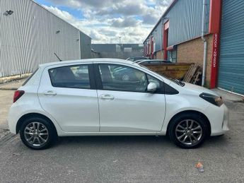 Toyota Yaris 1.33 Dual VVT-i Icon Euro 5 5dr Euro 5