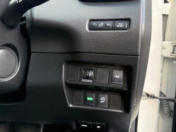 Nissan Qashqai 1.2 DIG-T N-Connecta XTRON Euro 6 5dr 113BHP