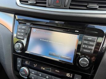 Nissan Qashqai 1.2 DIG-T N-Connecta XTRON Euro 6 5dr 113BHP