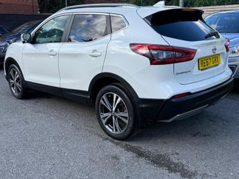 Nissan Qashqai 1.2 DIG-T N-Connecta XTRON Euro 6 5dr 113BHP