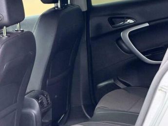 Vauxhall Insignia 2.0 CDTi SE Auto Euro 5 5dr