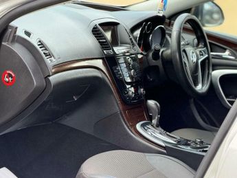 Vauxhall Insignia 2.0 CDTi SE Auto Euro 5 5dr