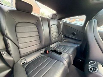 Mercedes-Benz C Class 2.1 C250d AMG Line (Premium) G-Tronic+ Euro 6 (s/s) 2dr