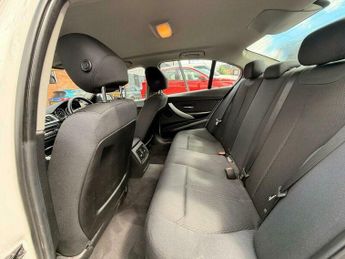 BMW 3 SERIES 2.0 318d SE Auto Euro 5 (s/s) 4dr