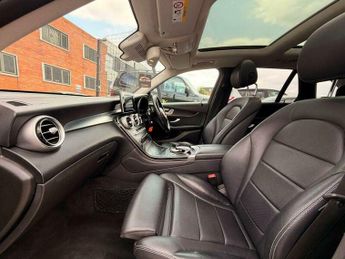 Mercedes-Benz C Class 2.1 GLC220d Sport (Premium) G-Tronic 4MATIC Euro 6 (s/s) 5dr