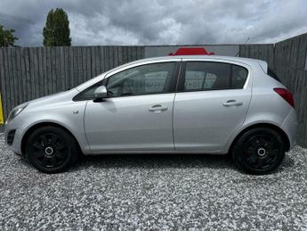 Vauxhall Corsa 1.2i ecoFLEX 16V Exclusiv Euro 5 (s/s) 5dr (A/C)