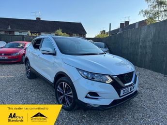 Nissan Qashqai 1.3 DiG-T 160 [157] N-Connecta 5dr DCT Glass Roof Euro 6