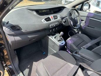Renault Scenic 1.4 TCe Dynamique Euro 5 5dr