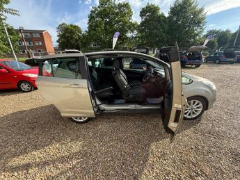 Ford B-Max TITANIUM