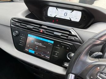 Citroen C4 Picasso 1.6 BlueHDi Touch Edition EAT6 Euro 6 5dr 118BHP