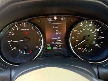 Nissan Qashqai 1.2 DIG-T N-Connecta XTRON Euro 6 (s/s) 5dr