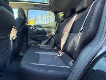 Nissan Qashqai 1.2 DIG-T N-Connecta XTRON Euro 6 (s/s) 5dr