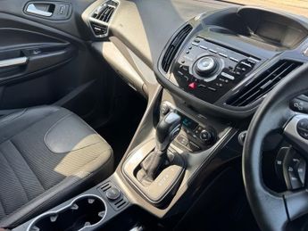 Ford Kuga TITANIUM TDCI