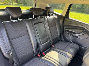 Ford Kuga TITANIUM TDCI