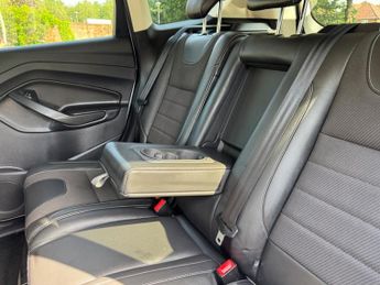 Ford Kuga TITANIUM TDCI