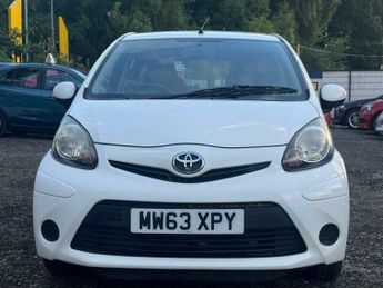 Toyota AYGO 1.0 VVT-i Move MultiMode Euro 5 5dr